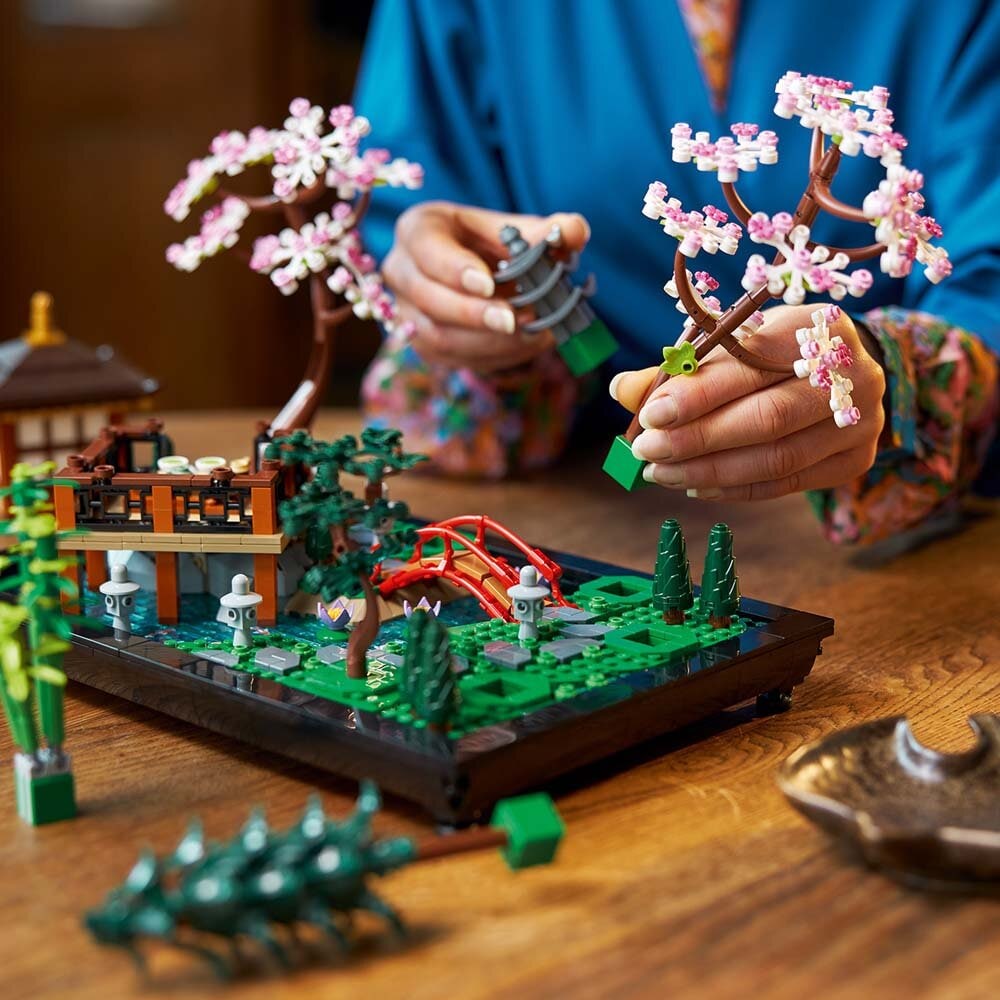LEGO Icons - Fridfull trädgård 18+