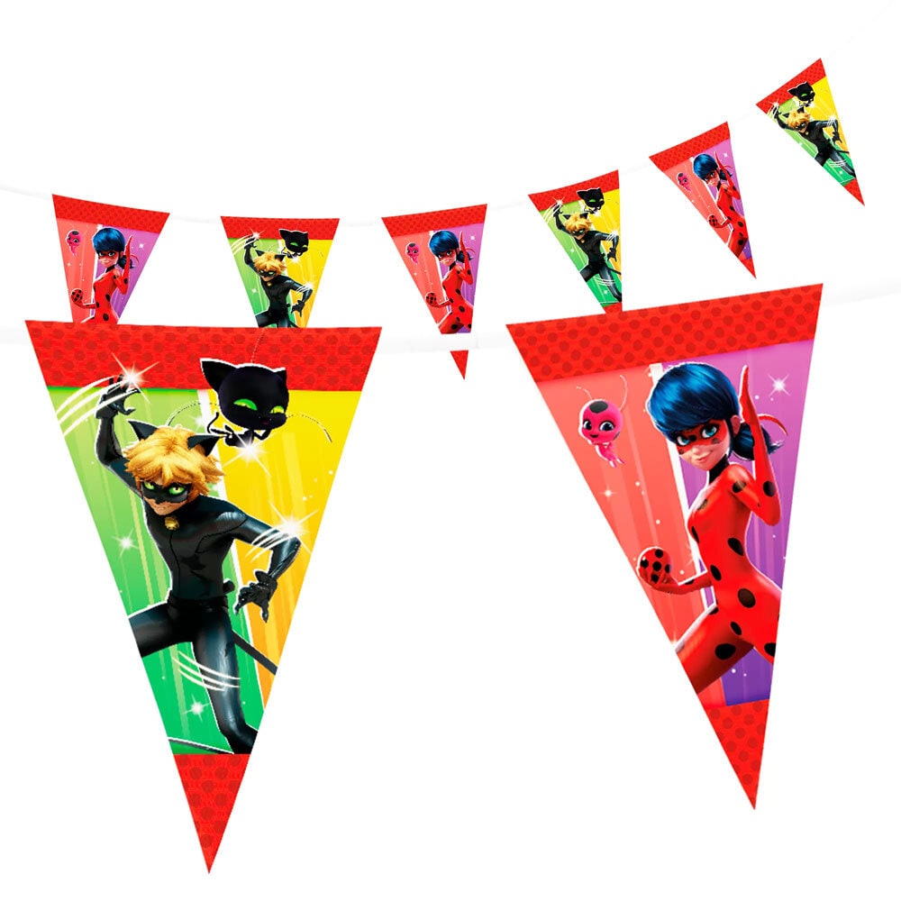 Miraculous Ladybug - Flaggirlang 5 meter