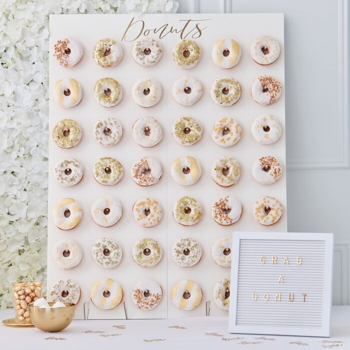 Stor Donut Wall - Gold Wedding