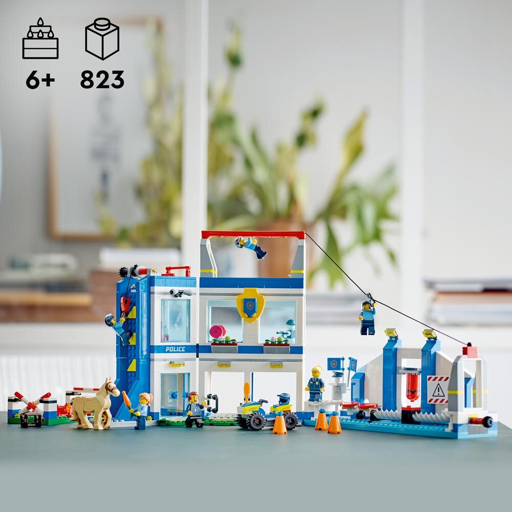 LEGO City - Polisskola 6+