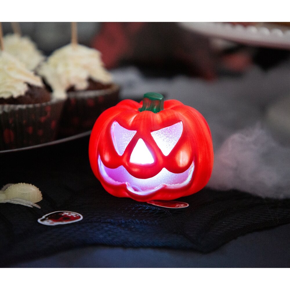 Lysande Halloweenpumpa med färgskiftande ljus