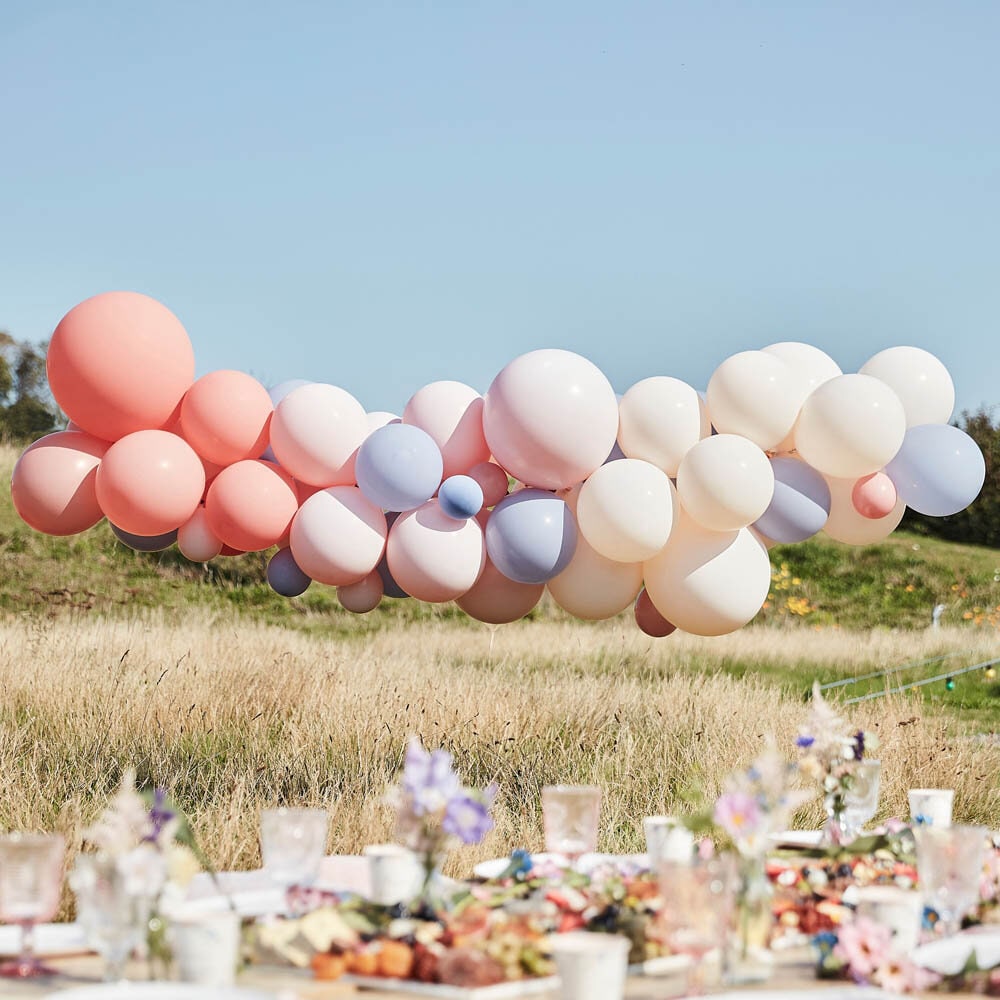 DIY Ballongbåge - Pastellrosa, Persika och Pastellblå