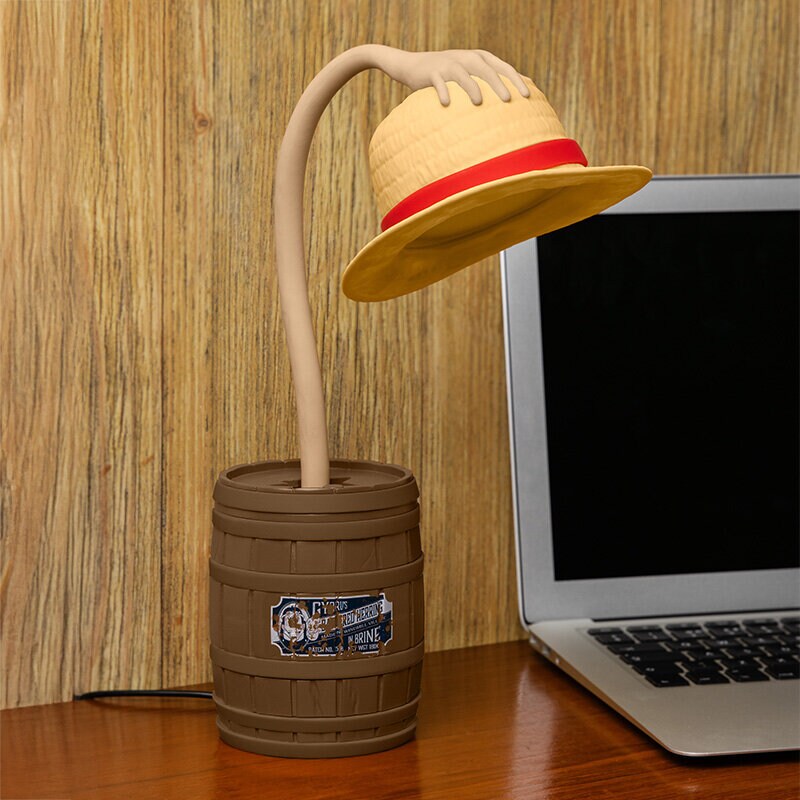 One Piece - Straw Hat Skrivbordslampa