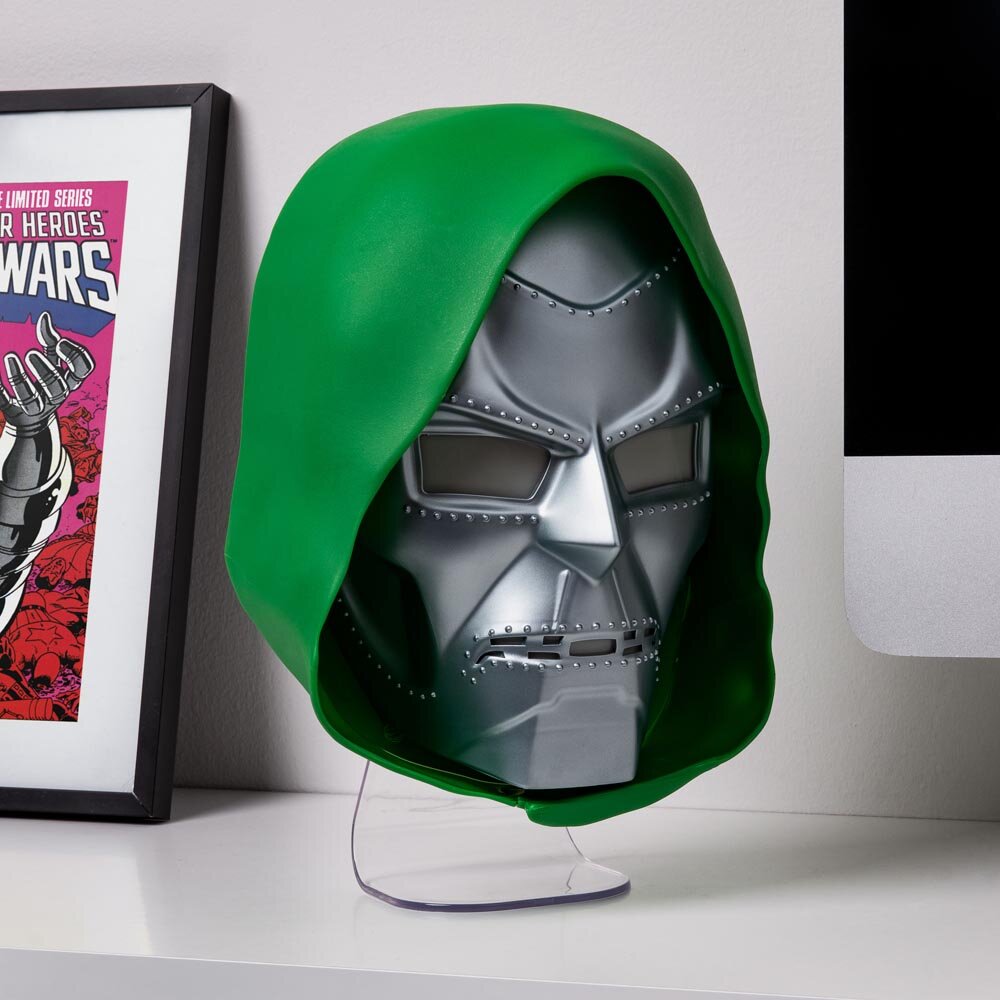 Dr Doom Mask Lampa