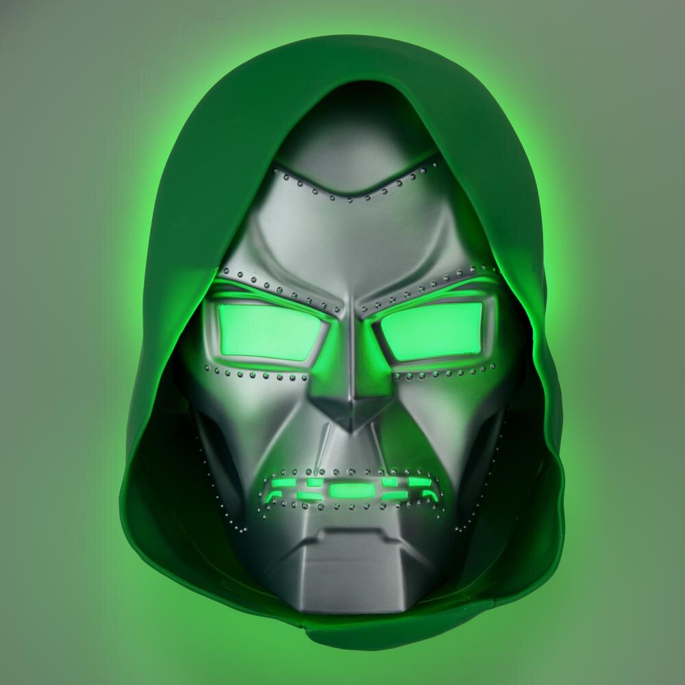 Dr Doom Mask Lampa