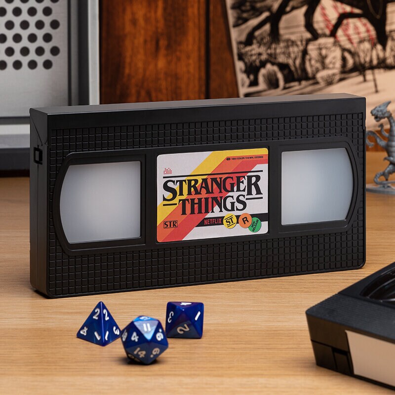 Stranger Things - Lampa VHS Kassettband