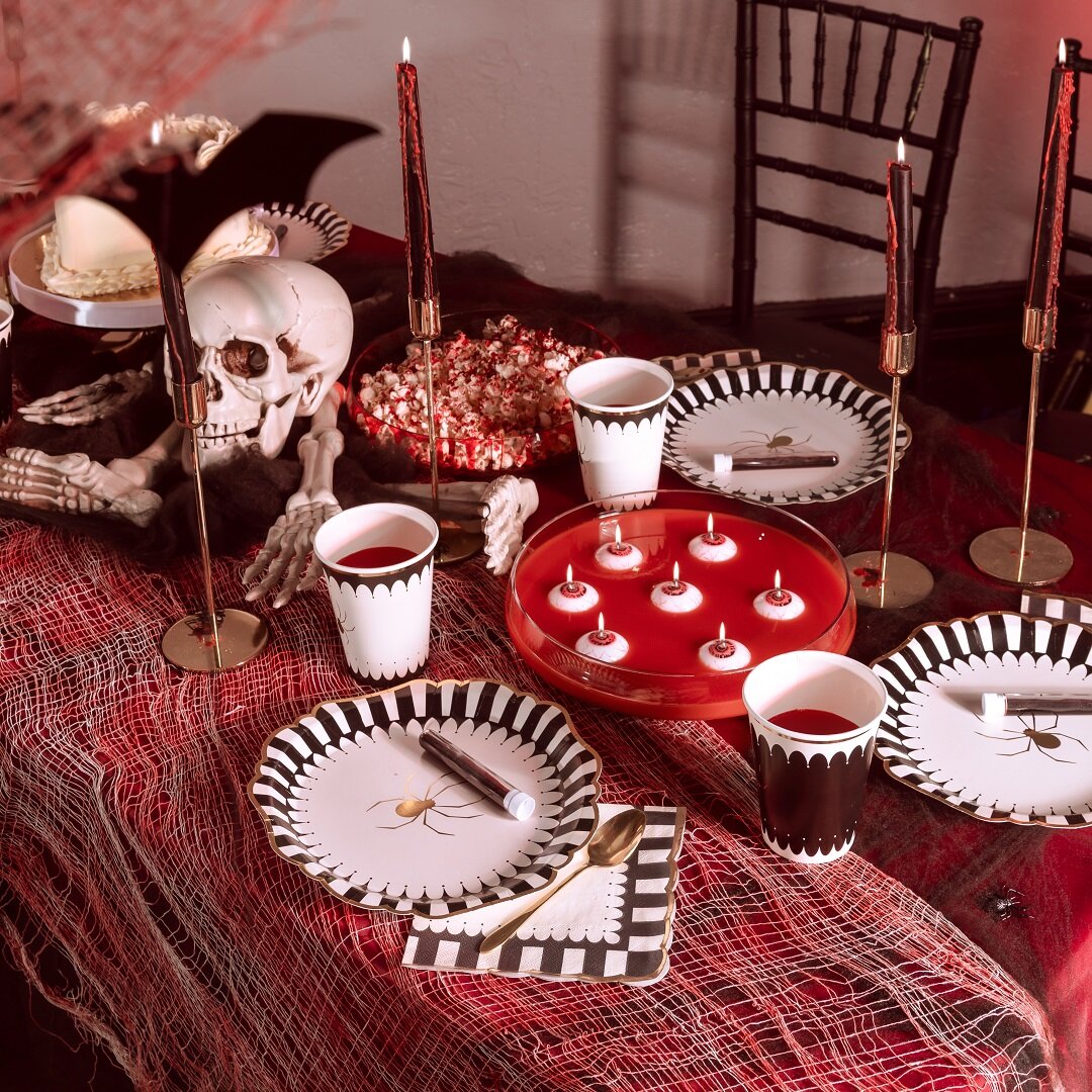 Halloweenservetter med guldkant 12-pack